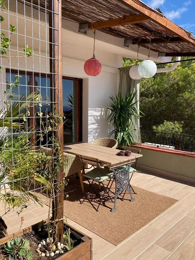 Cozy Place, Big Roof Terrace & Spectacular Views. Cabrils 0*,  Spain